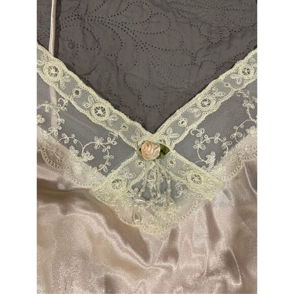 California Dynasty Baby Pink Vintage Night Gown Large Silky Polyester - Picture 2 of 6